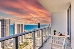 5 Brand New 2BR Insane Ocean View and Amenities Infinity-edge pool